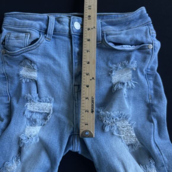 Judy Blue Womens Jean Shorts Small Distressed Light Wash Blue Denim JB1582 - Picture 9 of 10